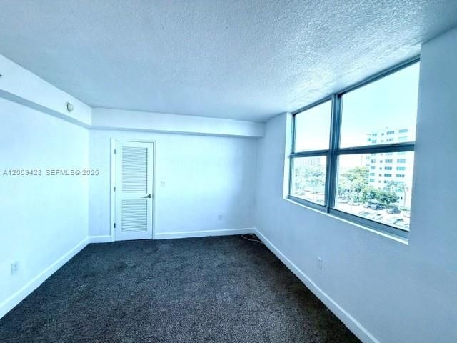 7501 E Treasure Drive 5H, North Bay Village, FL 33141