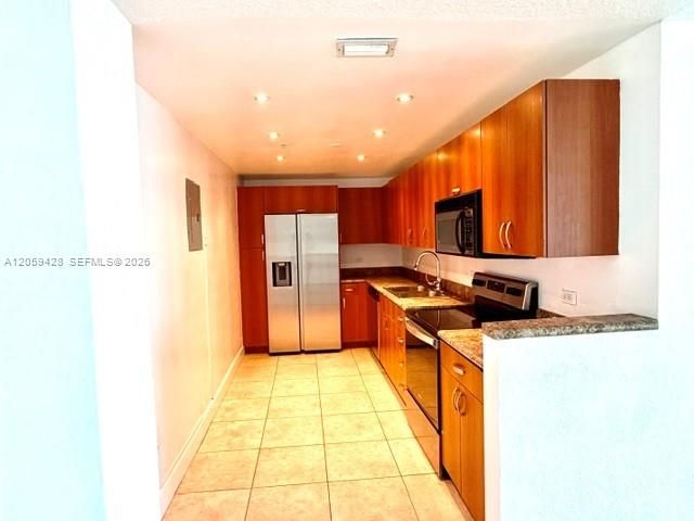 7501 E Treasure Drive 5H, North Bay Village, FL 33141