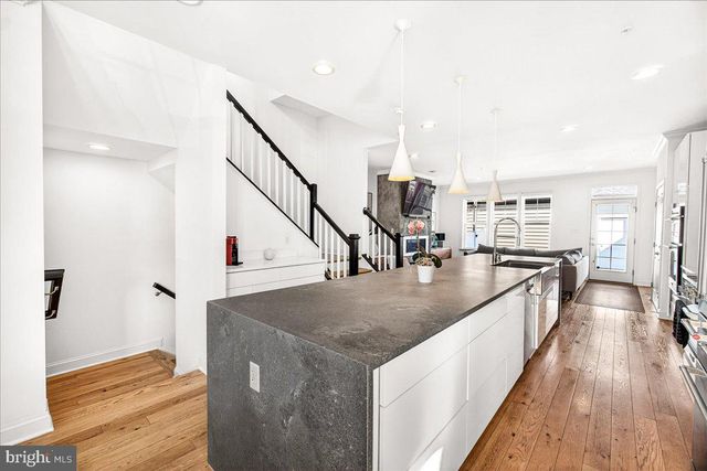 615 BLANDWOOD RD, Frederick, MD 21701