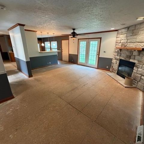 416 Crooks School Rd, Hanover Twp, PA 15026