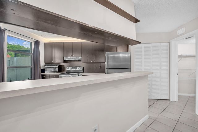 341 NW 36th Avenue, Deerfield Beach, FL 33442