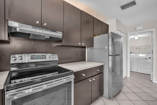 341 NW 36th Avenue, Deerfield Beach, FL 33442