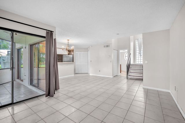 341 NW 36th Avenue, Deerfield Beach, FL 33442