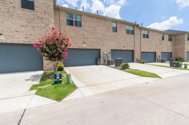 6569 Northern Dancer Drive, North Richland Hills, TX 76180