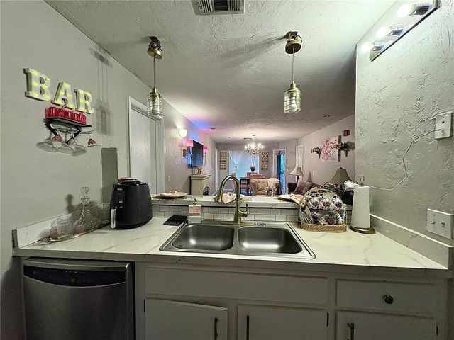 4000 SW 23RD STREET 3-205, Gainesville, FL 32608