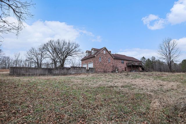 2660 Slayden Marion Rd, Cumberland Furnace, TN 37051