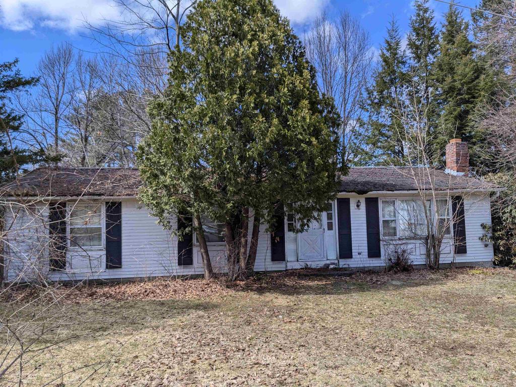 7 Ayers Drive, Jericho, VT 05465