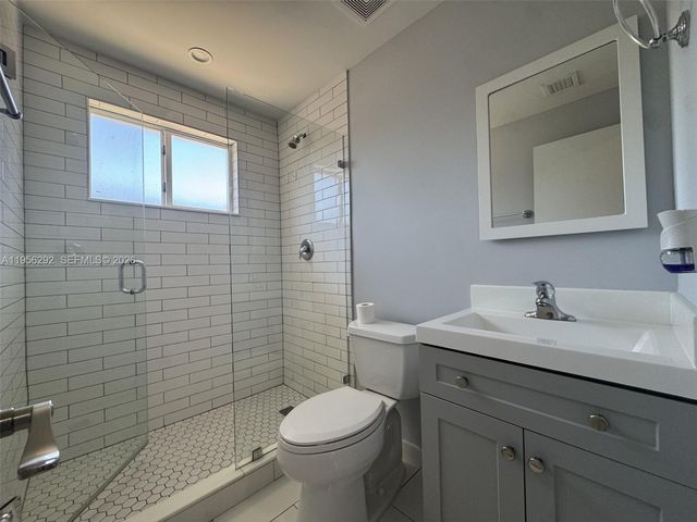 575 E 22nd St 3, Hialeah, FL 33013