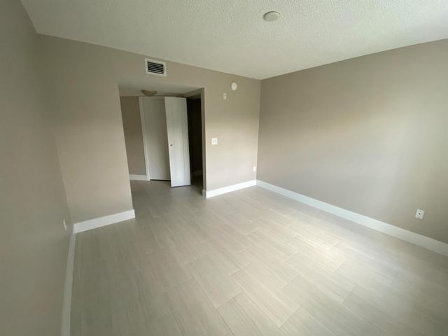 1600 Crestwood Court S 1603, Royal Palm Beach, FL 33411