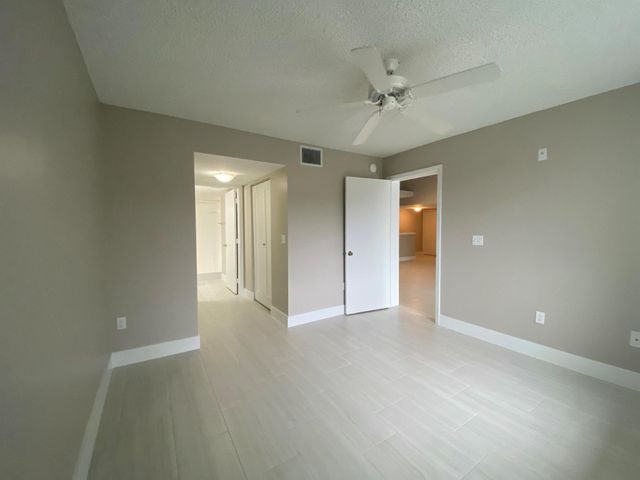 1600 Crestwood Court S 1603, Royal Palm Beach, FL 33411