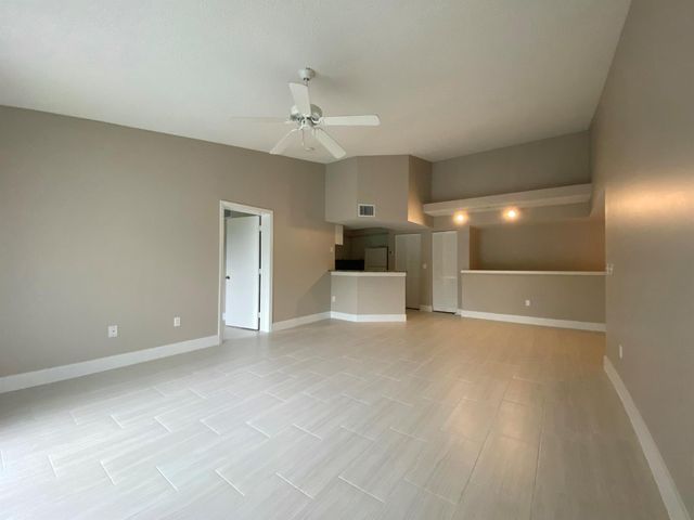 1600 Crestwood Court S 1603, Royal Palm Beach, FL 33411