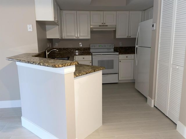 1600 Crestwood Court S 1603, Royal Palm Beach, FL 33411