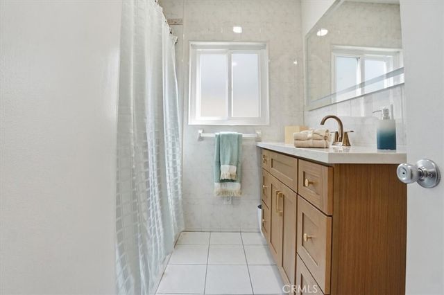 117 N Hartley, West Covina, CA 91790