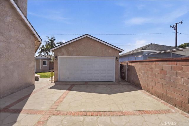 117 N Hartley, West Covina, CA 91790