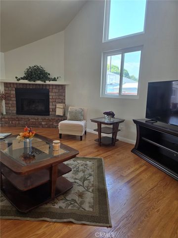 117 N Hartley, West Covina, CA 91790