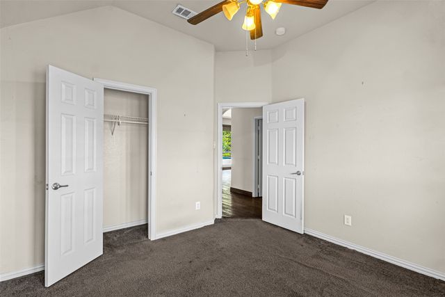 301 Reagan Court, Royse City, TX 75189