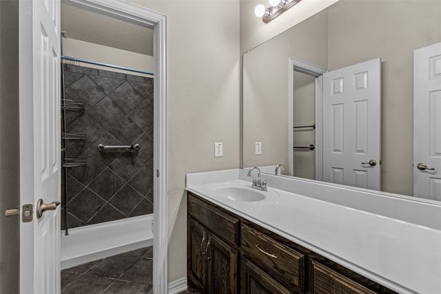 301 Reagan Court, Royse City, TX 75189