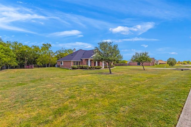 301 Reagan Court, Royse City, TX 75189