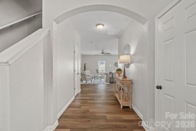 8226 Paw Valley Lane, Charlotte, NC 28214