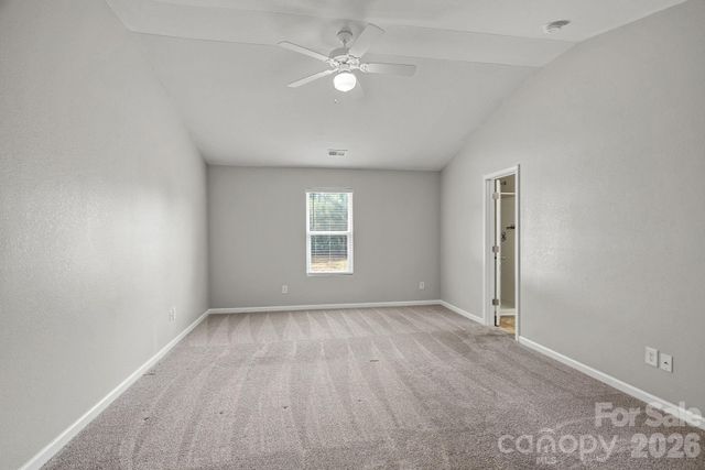 8226 Paw Valley Lane, Charlotte, NC 28214