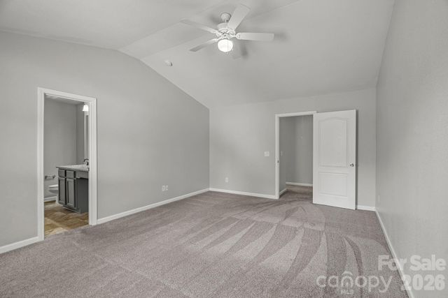 8226 Paw Valley Lane, Charlotte, NC 28214
