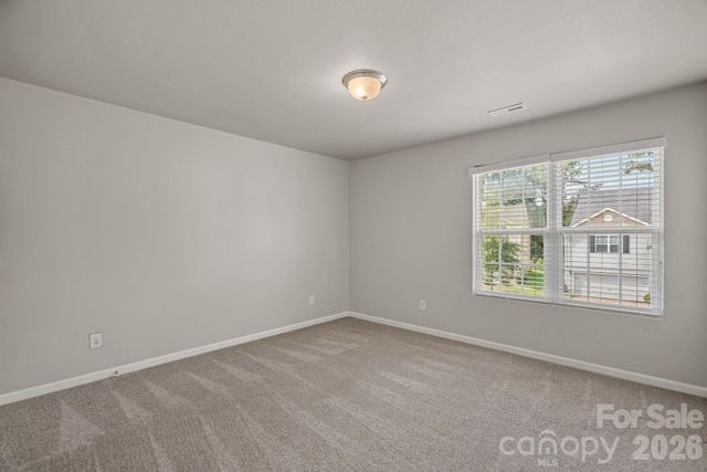 8226 Paw Valley Lane, Charlotte, NC 28214