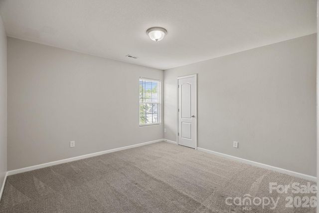 8226 Paw Valley Lane, Charlotte, NC 28214