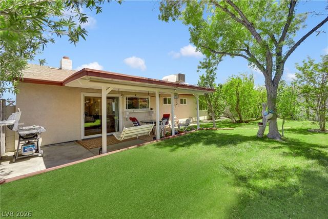 1825 Shadow Mountain Place, Las Vegas, NV 89108