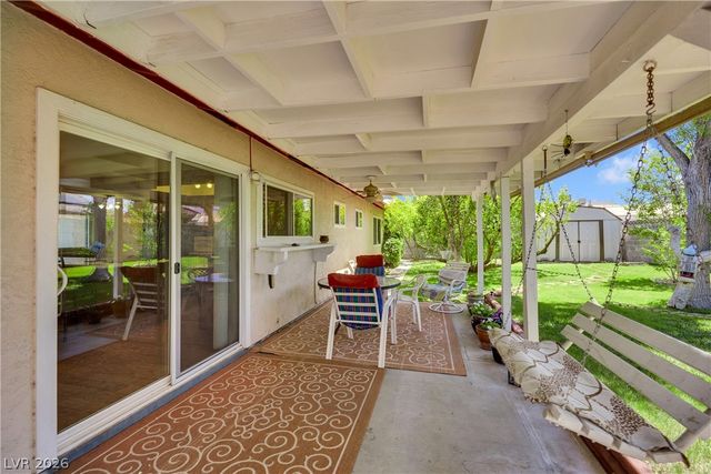 1825 Shadow Mountain Place, Las Vegas, NV 89108