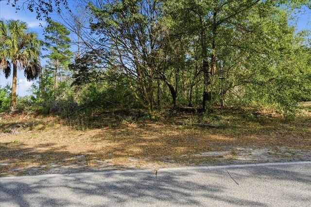 118 OAK VILLAGE BOULEVARD, Homosassa, FL 34446
