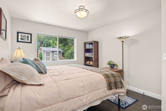 2010 30th Street Ct SE, Puyallup, WA 98372