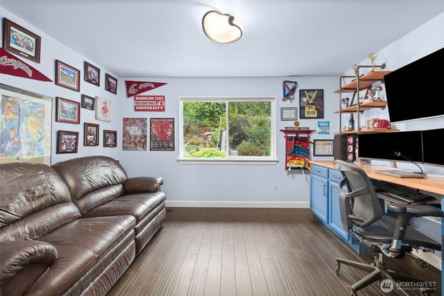2010 30th Street Ct SE, Puyallup, WA 98372
