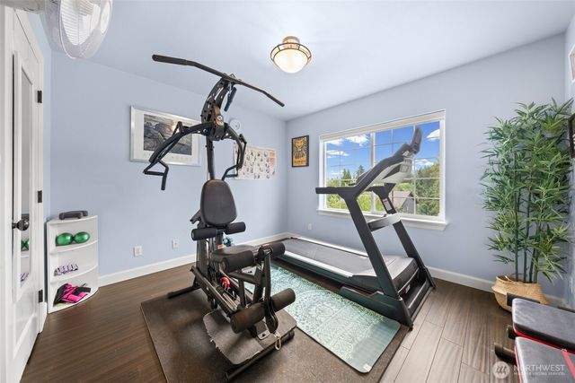 2010 30th Street Ct SE, Puyallup, WA 98372