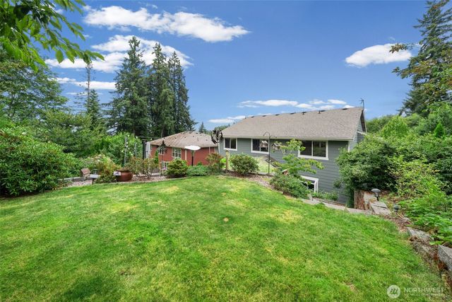 2010 30th Street Ct SE, Puyallup, WA 98372