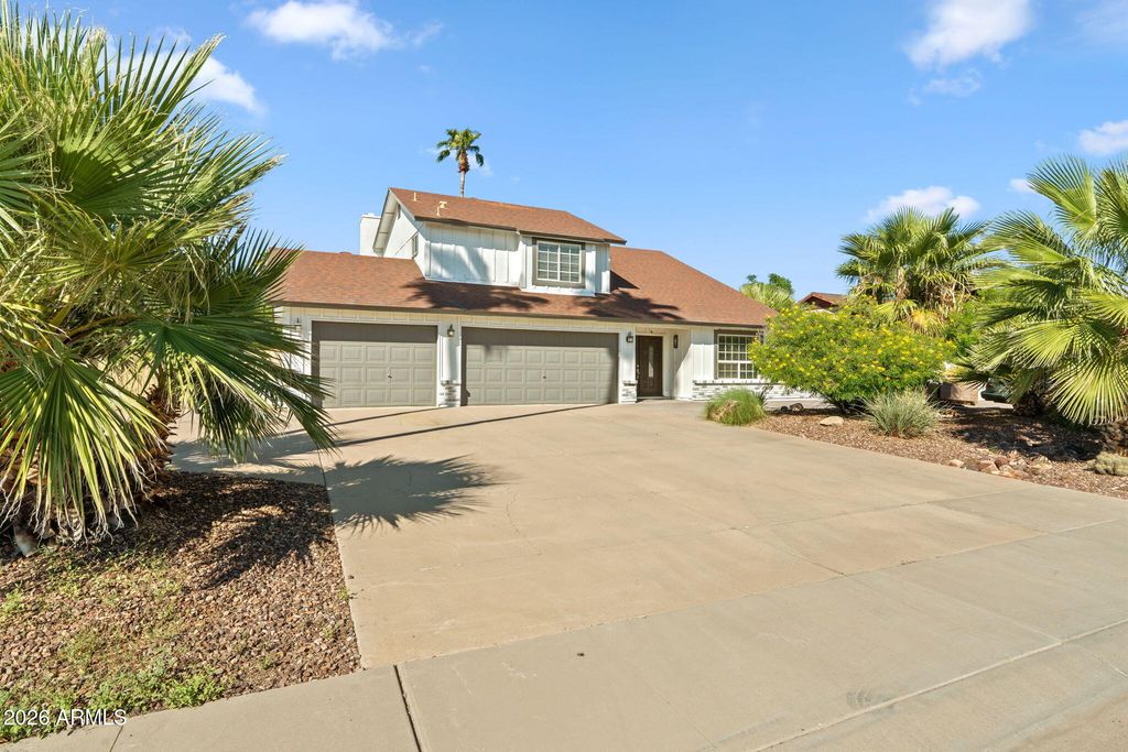 4602 E GRANDVIEW Road, Phoenix, AZ 85032 — photo 2