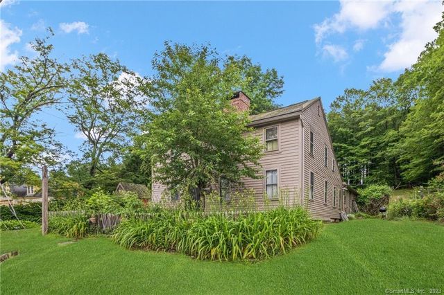 1250 Route 171, Woodstock, CT 06281