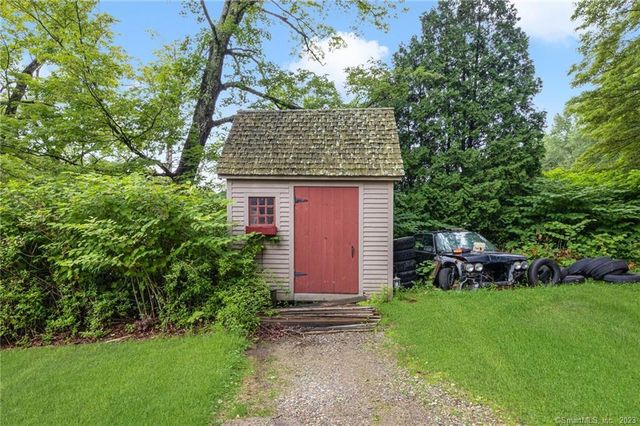 1250 Route 171, Woodstock, CT 06281