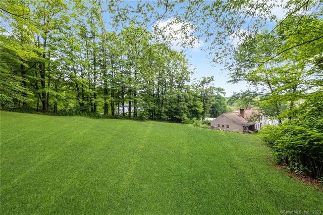 1250 Route 171, Woodstock, CT 06281