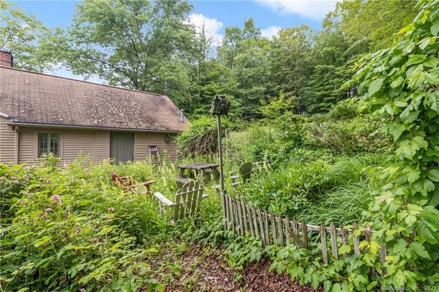 1250 Route 171, Woodstock, CT 06281