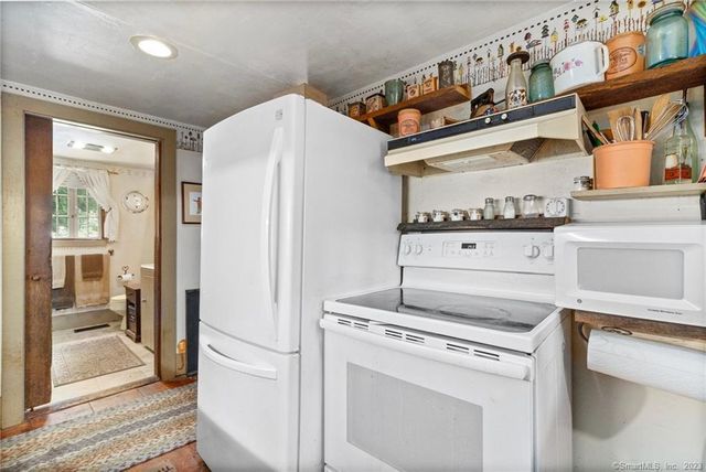 1250 Route 171, Woodstock, CT 06281