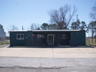 1011 E Tulsa Avenue, Kansas, OK 74347