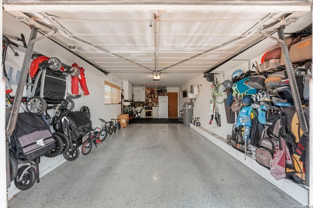 204 Forest Trail Drive, Fredericksburg, TX 78624