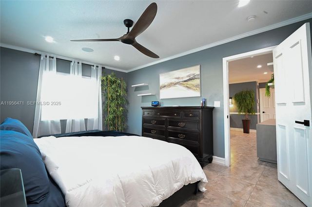 7105 SW 3rd Ct, North Lauderdale, FL 33068