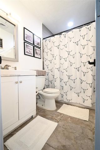 7105 SW 3rd Ct, North Lauderdale, FL 33068