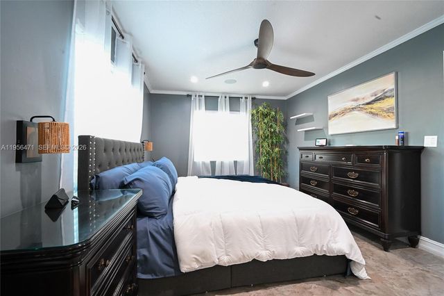 7105 SW 3rd Ct, North Lauderdale, FL 33068