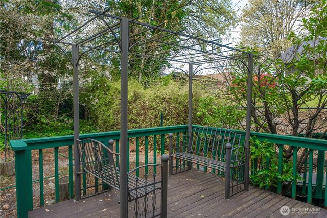 27243 33rd Place S, Kent, WA 98032