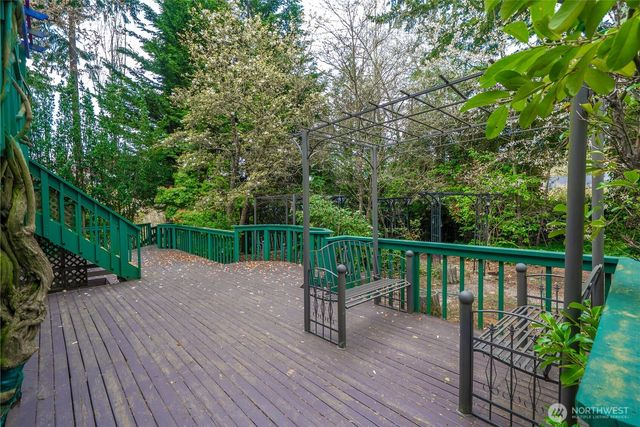 27243 33rd Place S, Kent, WA 98032