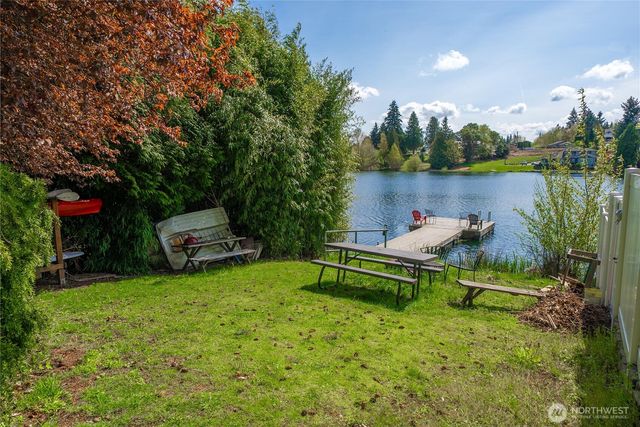 27243 33rd Place S, Kent, WA 98032