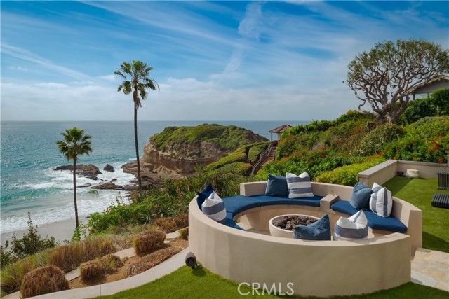 26 S La Senda, Laguna Beach, CA 92651
