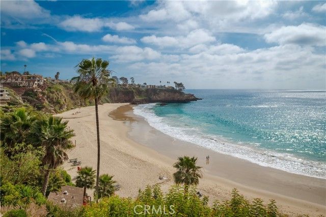 26 S La Senda, Laguna Beach, CA 92651